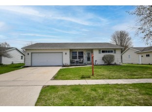 118 Hancock Ln Evansville, WI 53536