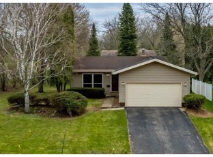 1301 Rae Ln Madison, WI 53711