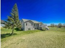 N6743 Clover Ln, Pardeeville, WI 53954