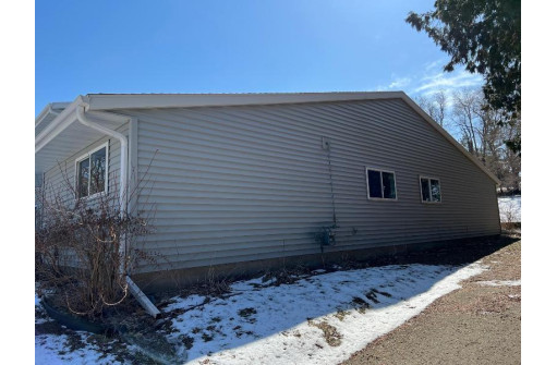 307 W Main Street, Montfort, WI 53569