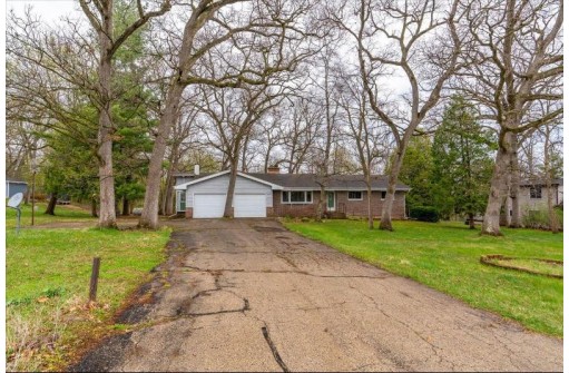 1110 Black Oak Trail, Deerfield, WI 53531