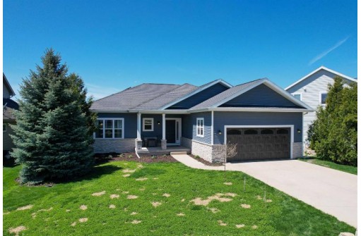 392 Mesa Rd, Verona, WI 53593