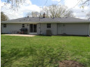 210 Sioux Ct, Janesville, WI 53545