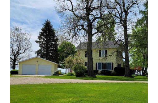 1825 S Highway 104, Brodhead, WI 53520