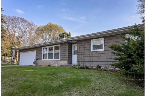 5901 South Hill Drive, Madison, WI 53705