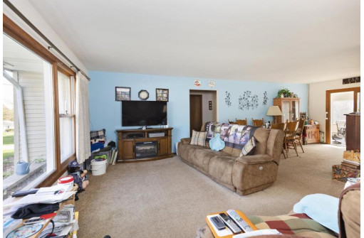 101 Wilson Ave, Fort Atkinson, WI 53538