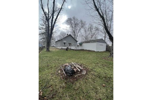 625 Garrison Ave, Nekoosa, WI 54457