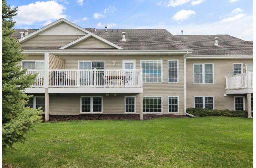 332 Amber Drive, Whitewater, WI 53190