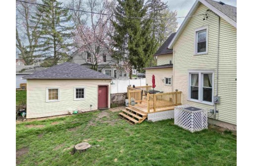 217 N Wilson Avenue, Jefferson, WI 53549