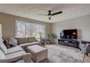 3140 Collingwood Dr, Sun Prairie, WI 53590