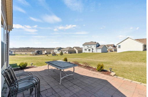 408 Conservancy Drive, Johnson Creek, WI 53038