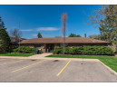 1003 Sunnyvale Ln E, Madison, WI 53713