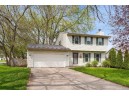 2 Book Ct, Madison, WI 53713