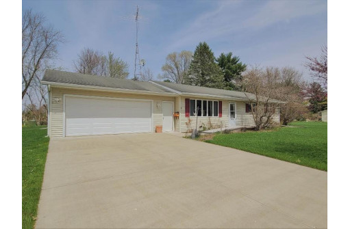 508 Herwig Drive, Pardeeville, WI 53954