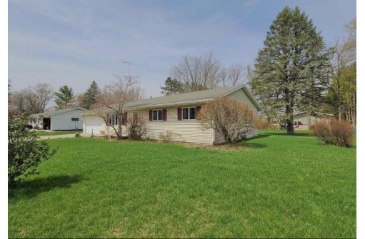 508 Herwig Drive, Pardeeville, WI 53954