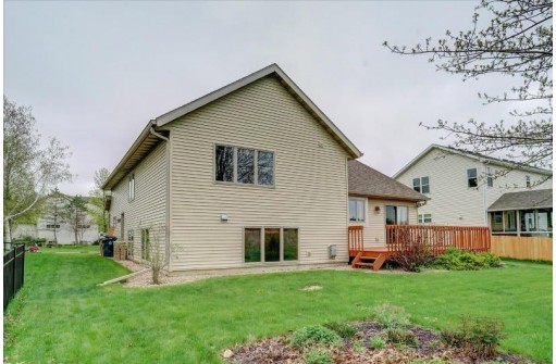 1126 Feather Edge Drive, Verona, WI 53593