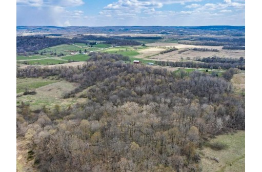 39.53 ACRES Schanke Rd, Rock Springs, WI 53961-0000