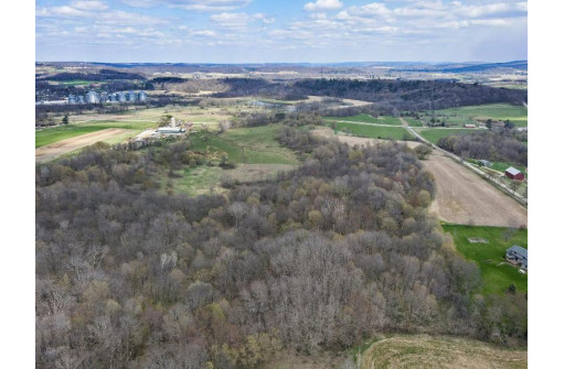 39.53 ACRES Schanke Rd, Rock Springs, WI 53961-0000