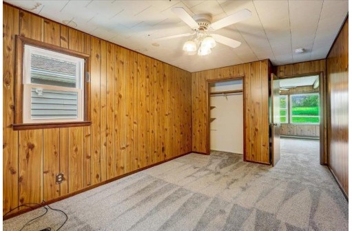 N1859 Blackhawk Island Road, Fort Atkinson, WI 53538