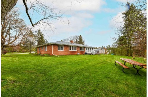 4306 E M H Townline Road, Milton, WI 53563