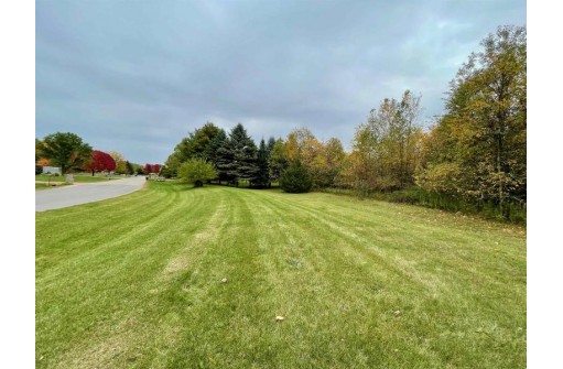 E Hayley Ln, Milton, WI 53563