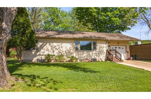 1065 N Jefferson Street, Richland Center, WI 53581