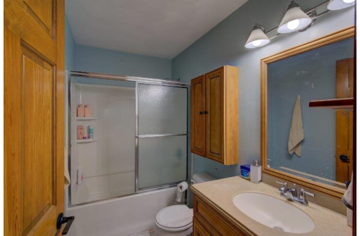 1842 Huntwick Court, Sun Prairie, WI 53590