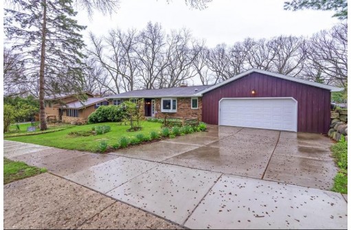 3013 Nottingham Way, Madison, WI 53713