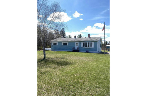 981 County Road C, Hancock, WI 54943