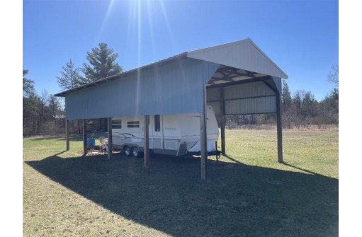 981 County Road C, Hancock, WI 54943