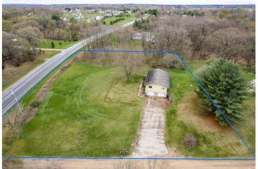 W8115 County Road P, Pardeeville, WI 53954