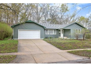 723 Cloute St Fort Atkinson, WI 53538
