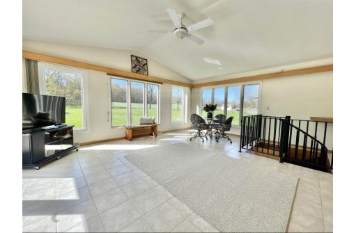 5138 E County Road S, Beloit, WI 53511-7817