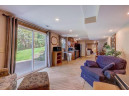 425 Walnut Grove Dr, Madison, WI 53717