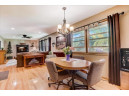 425 Walnut Grove Dr, Madison, WI 53717