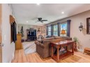 425 Walnut Grove Dr, Madison, WI 53717