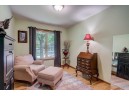 425 Walnut Grove Dr, Madison, WI 53717