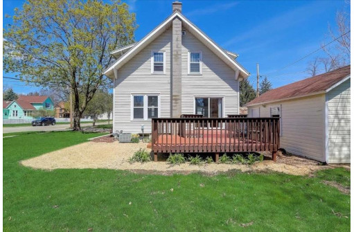 808 East Street, Baraboo, WI 53913