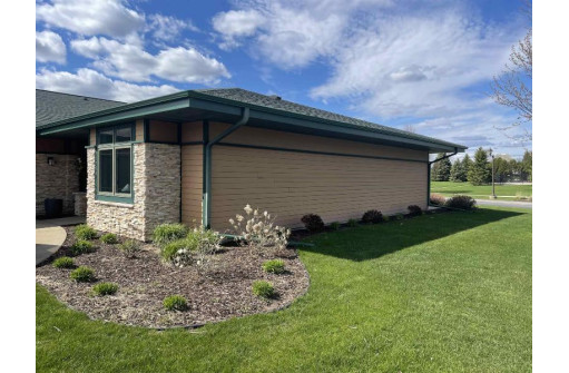 9202 Windy Point, Verona, WI 53593