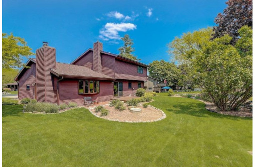 7729 Kempfer Lane, Verona, WI 53593