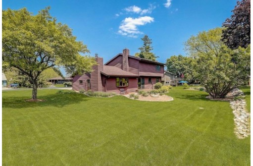 7729 Kempfer Lane, Verona, WI 53593