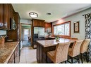 601 Crestview Dr, Madison, WI 53716