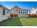 211 W Marion St, Portage, WI 53901