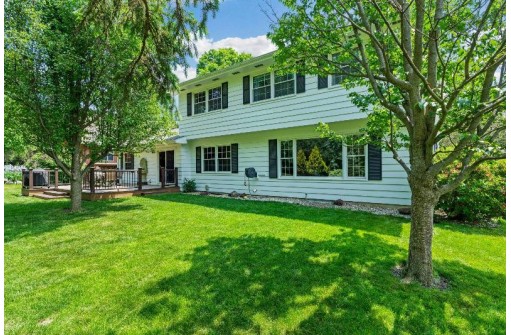 206 Blue Ridge Parkway, Madison, WI 53705