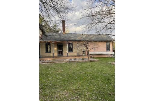 222 E Franklin Street, Portage, WI 53901