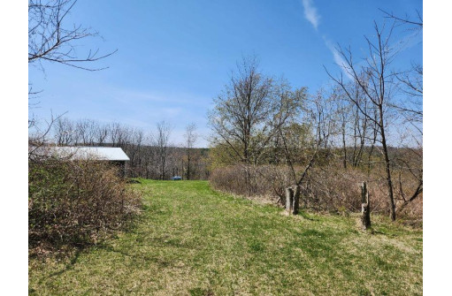 15203 Ideal Rd, Fennimore, WI 53809