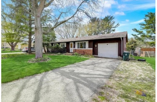 2614 Badger Lane, Madison, WI 53713