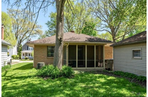 968 Lawrence Street, Madison, WI 53715