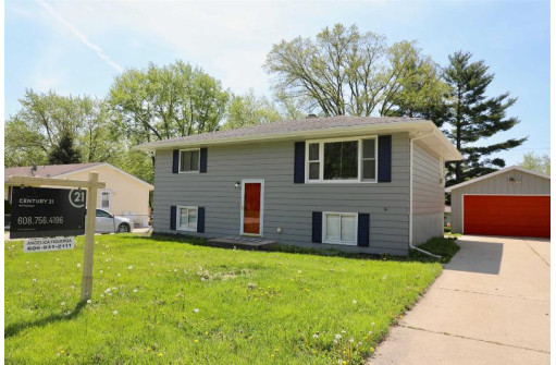 2150 Merrill Ave, Beloit, WI 53511