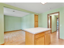 932 Ridgewood Way, Madison, WI 53713